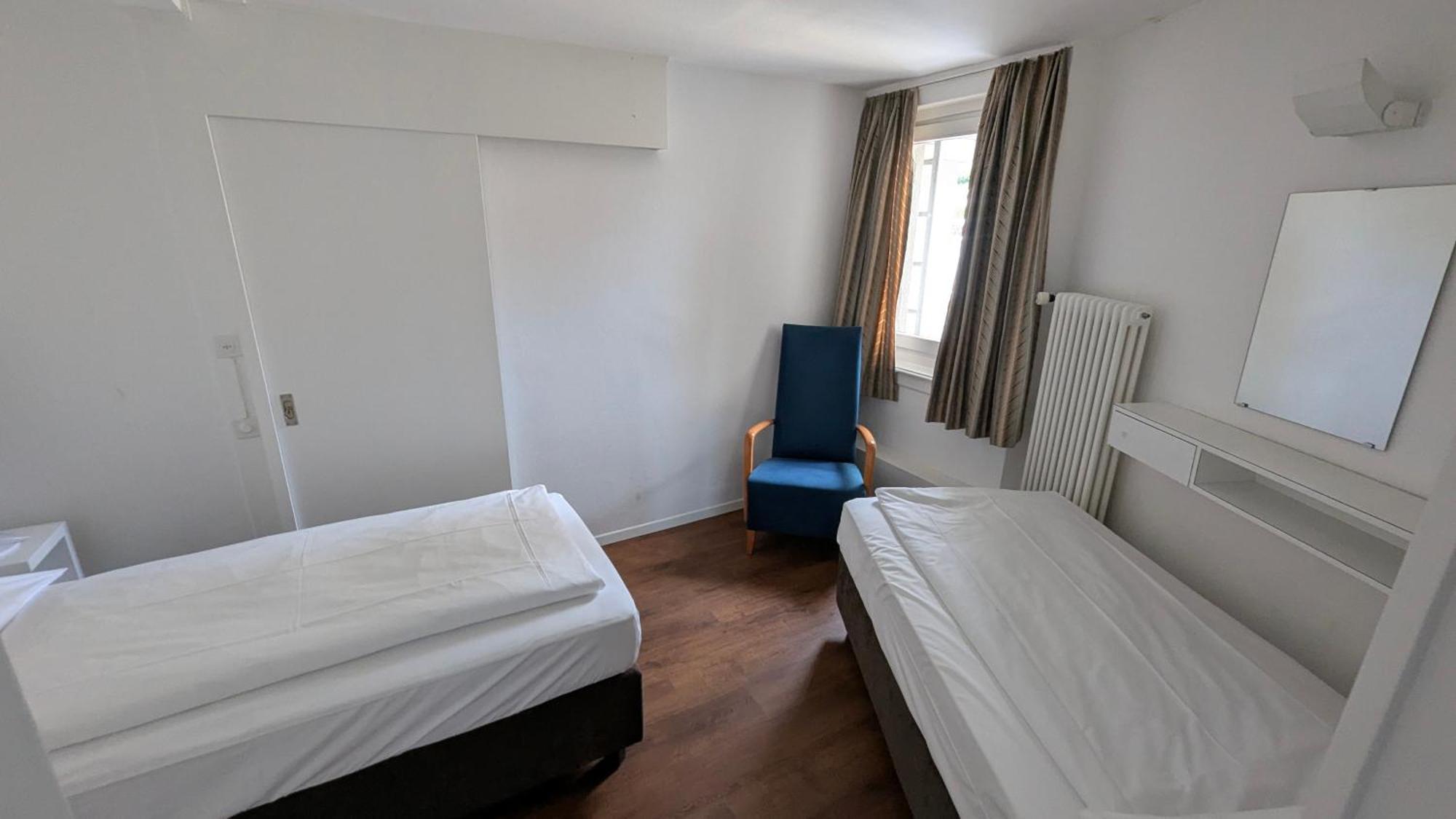 De La Paix Hotel 3*